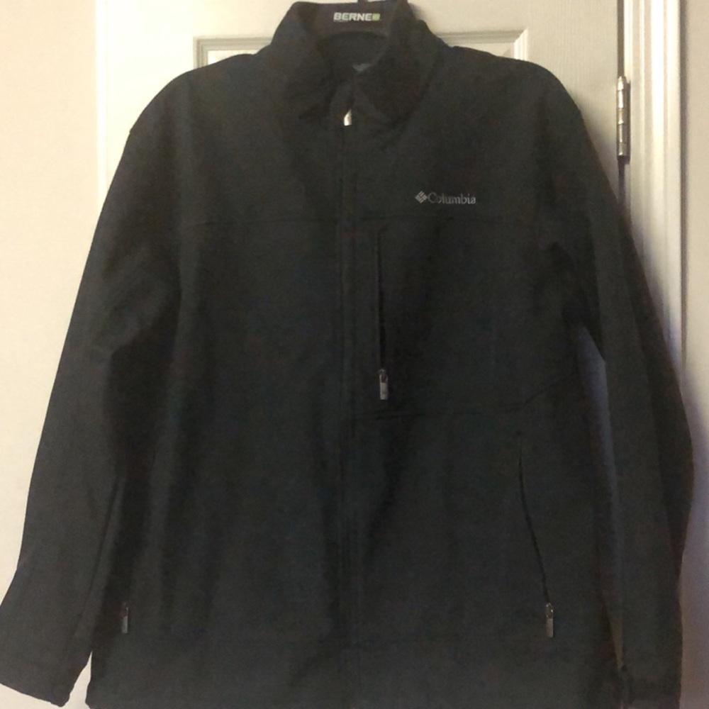 Columbia men’s hoodless jacket